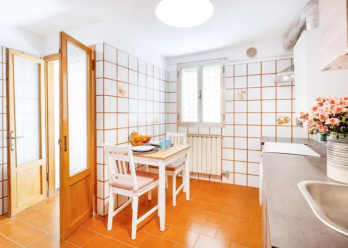 Funzionale E Riservato Benátky